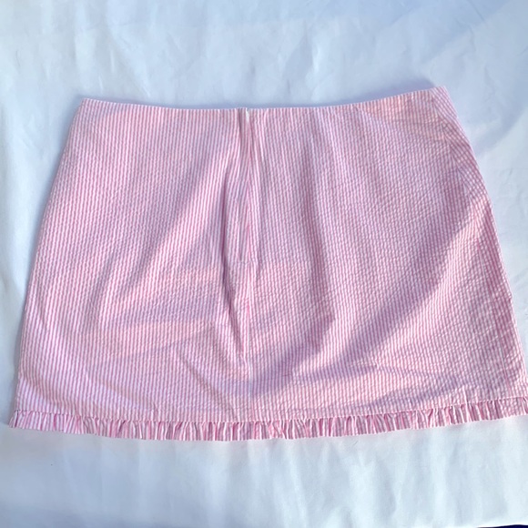 Lilly Pulitzer size 6 skirt, only worn twice! - Picture 2 of 4